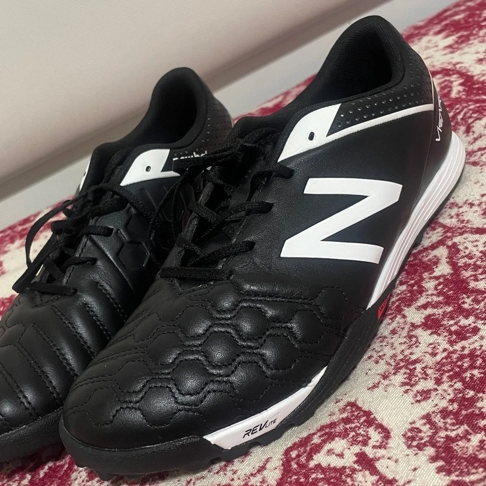 New Balance Visaro 1.0 TF-Black